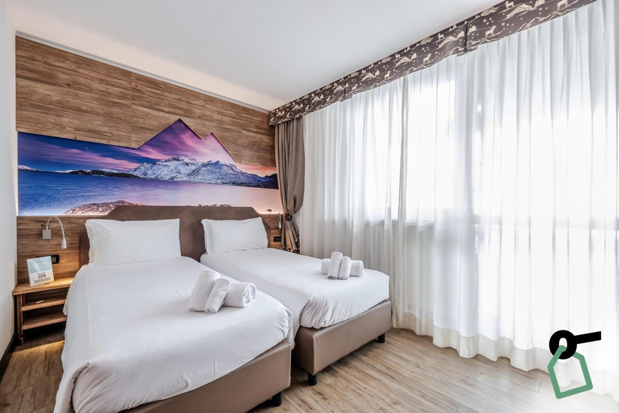 Hotiday Vialattea Hotel 4*