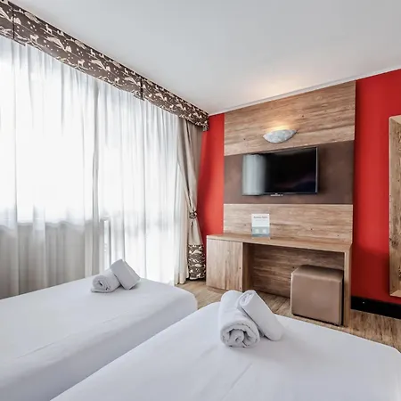Hotiday Chalet Sestriere Vialattea Exterior photo